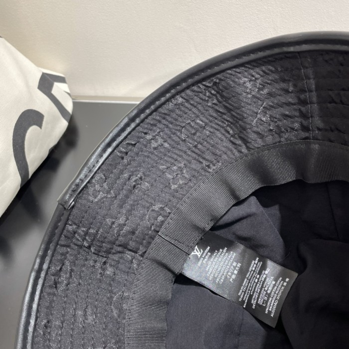 Streetwear Hat LV 329048