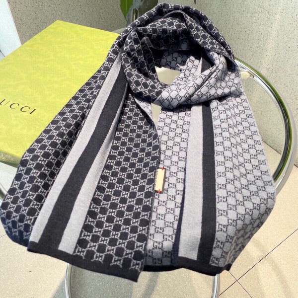 Streetwear Scarf GUCCI 329063 SIZE:32*180cm