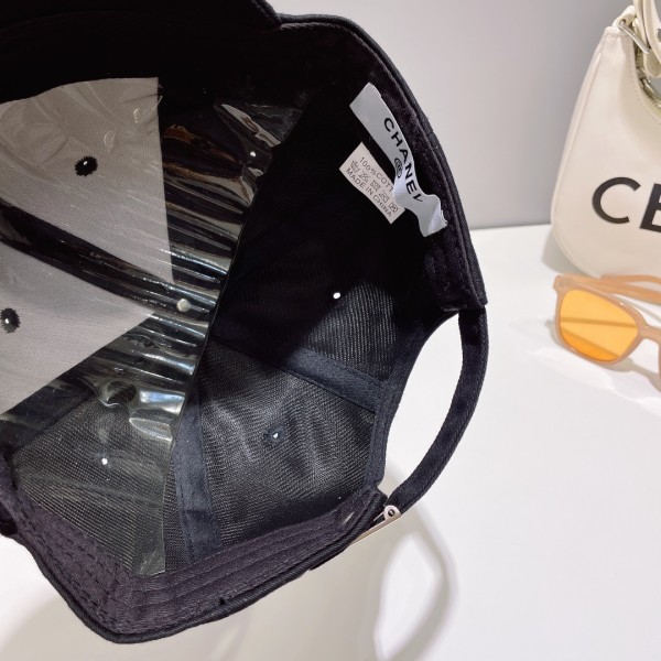 Streetwear Hat Chanel 329031