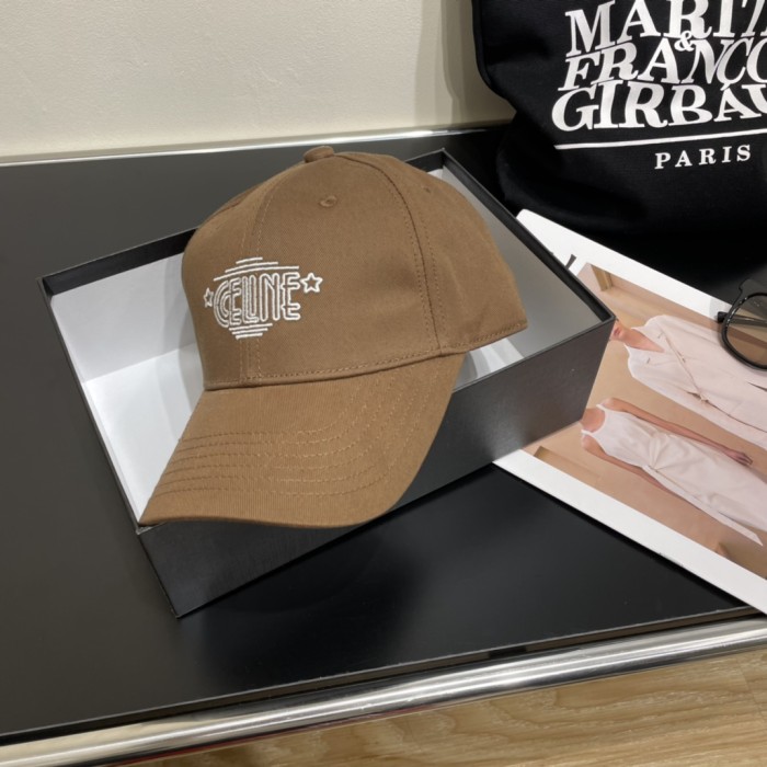 Streetwear Hat Celine 329057