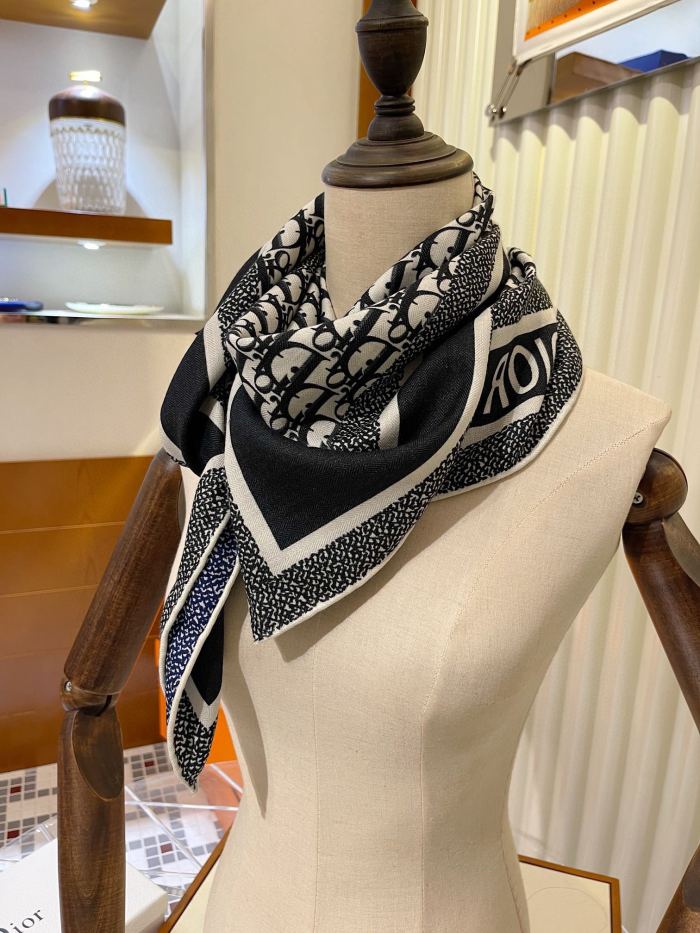 Streetwear Scarf Dior 329002