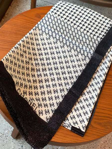 Streetwear Scarf CHANEL 328976 size:100x200cm