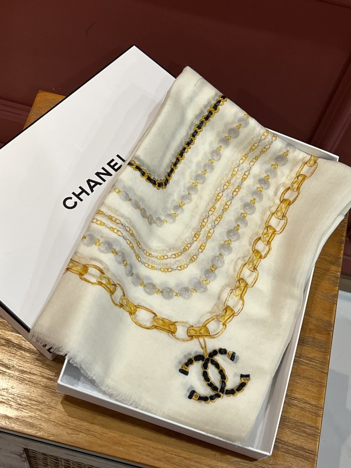 Streetwear Scarf CHANEL 328969 size:110*200cm