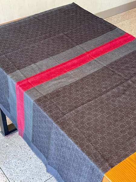 Streetwear Scarf  GUCCI 328980 size:110x200cm