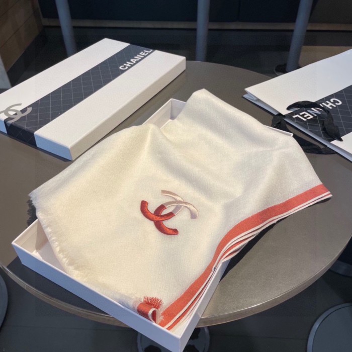 Streetwear Scarf CHANEL 329005 SIZE:105*180cm