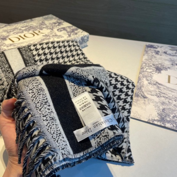 Streetwear Scarf Dior 329019 SIZE:50*200cm