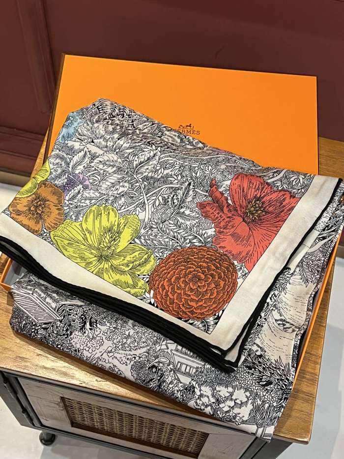 Streetwear Scarf Hermes  328996 SIZE:140cm*140cm