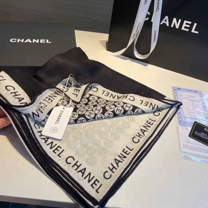 Streetwear Scarf CHANEL 329011 SIZE:140*140cm