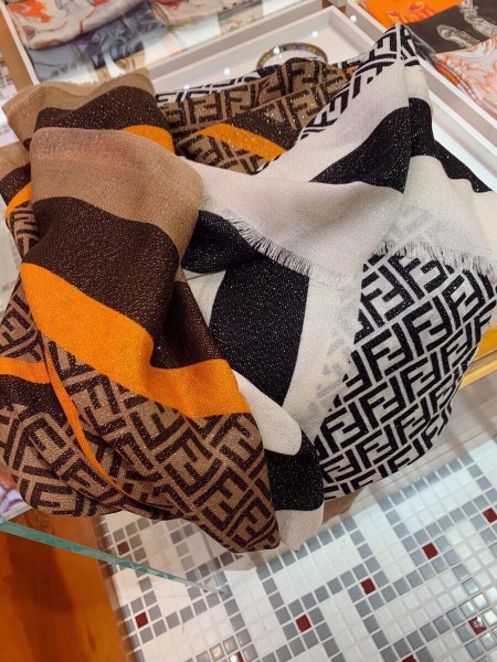 Streetwear Scarf FENDI 329000 SIZE:100*200cm
