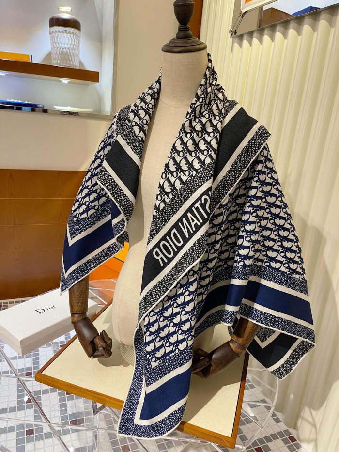 Streetwear Scarf Dior 329002