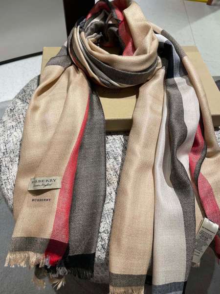 Streetwear Scarf BURBERRY 328948 size：70*200cm