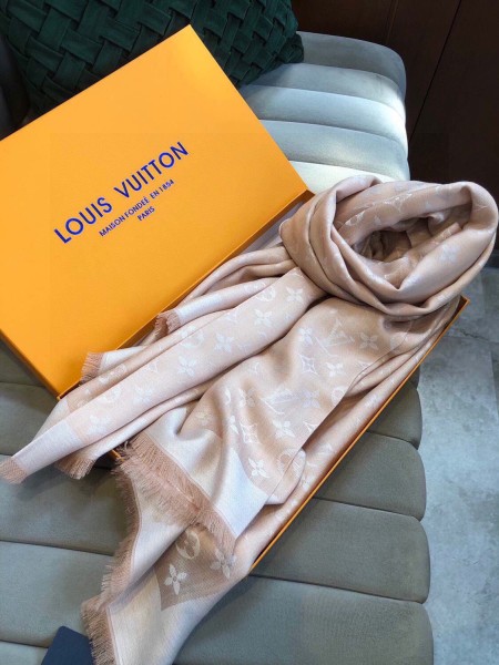 LOUIS VUITTON Cotton Shawls Women's Light Umber M96832 142.5*142.5cm