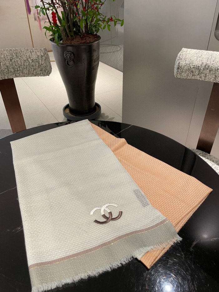 Streetwear Scarf CHANEL 328933 SIZE:90*200cm