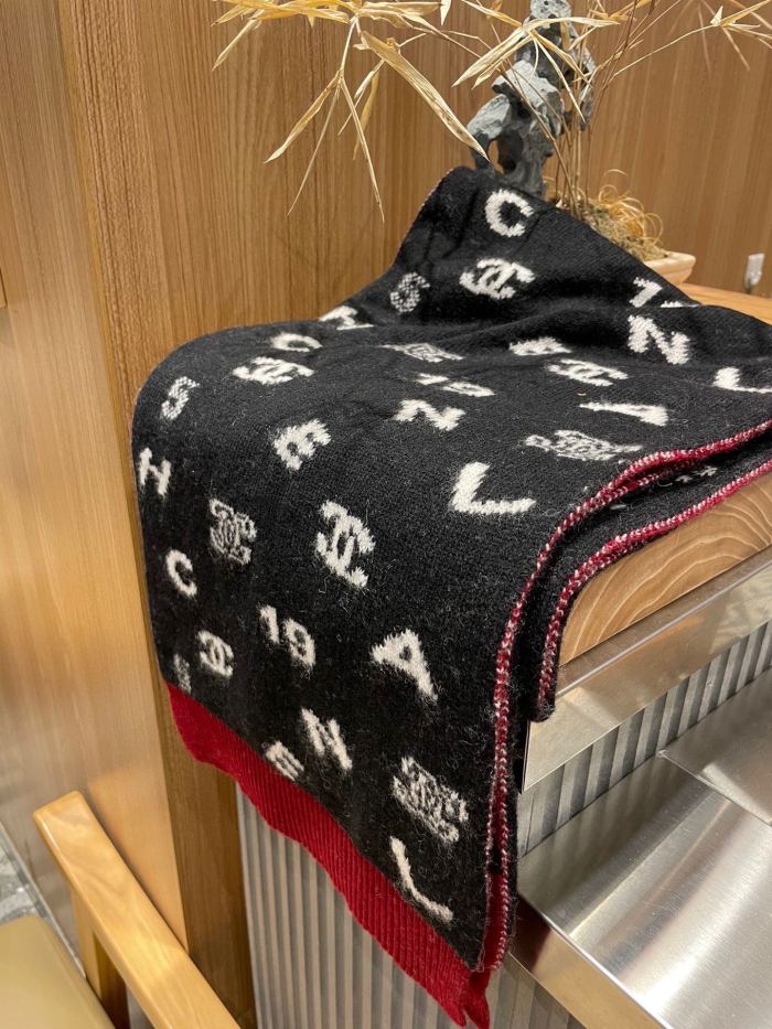 Streetwear Scarf CHANEL 328927 SIZE:35*180cm