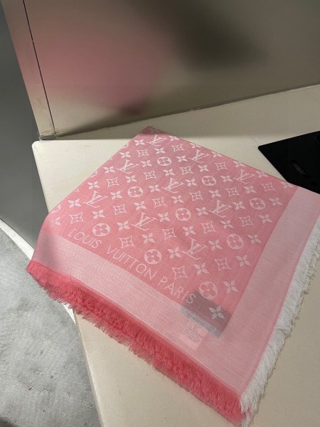 Streetwear Scarf LV 328940 SIZE:65*185cm