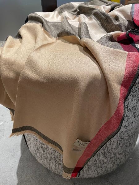 Streetwear Scarf BURBERRY 328948 size：70*200cm