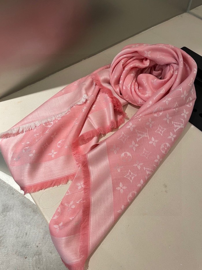 Streetwear Scarf LV 328940 SIZE:65*185cm
