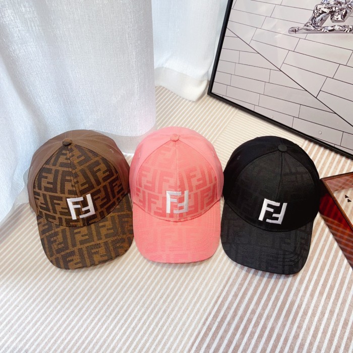 Streetwear Hat Fendi 328924