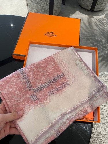 Streetwear Scarf Hermes 328936 SIZE:90*200cm