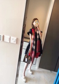 Streetwear Scarf BURBERRY  328947 SIZE:70*200cm