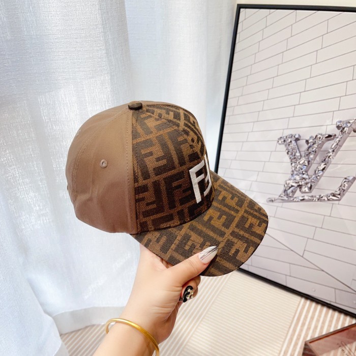 Streetwear Hat Fendi 328925