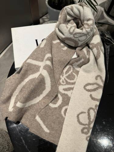 Streetwear Scarf Loewe 328961 SIZE:180×30cm