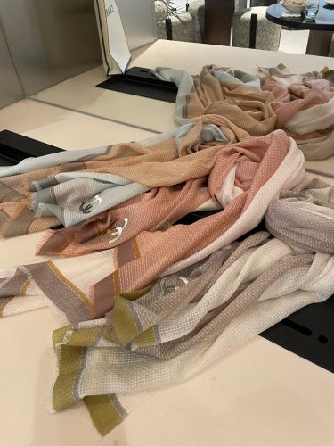 Streetwear Scarf CHANEL 328932 SIZE:90*200cm