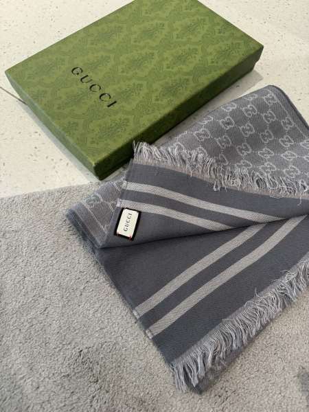Streetwear Scarf GUCCI 328957 SIZE:55x190cm