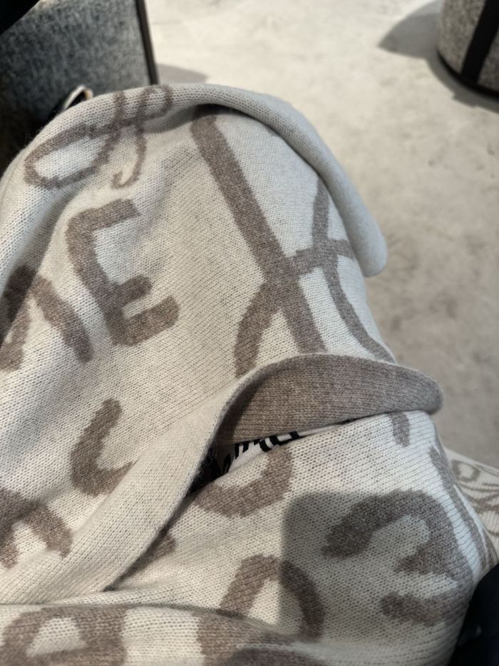 Streetwear Scarf Loewe 328961 SIZE:180×30cm