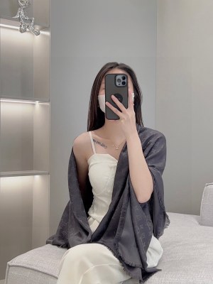 Streetwear Scarf LV 328937 SIZE:140*140cm