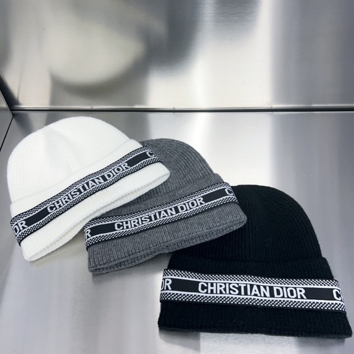 Streetwear Hat DIOR 328887