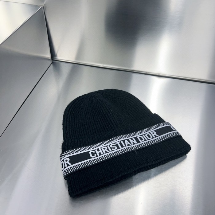 Streetwear Hat DIOR 328887