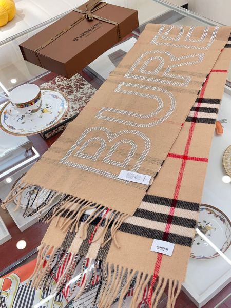 Streetwear Scarf Burberry 328861 SIZE:30*200cm
