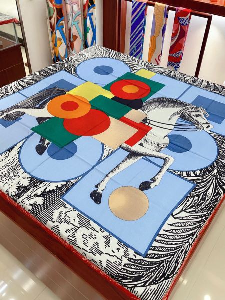 Streetwear Scarf Hermes 328843 size: 140cm*140cm