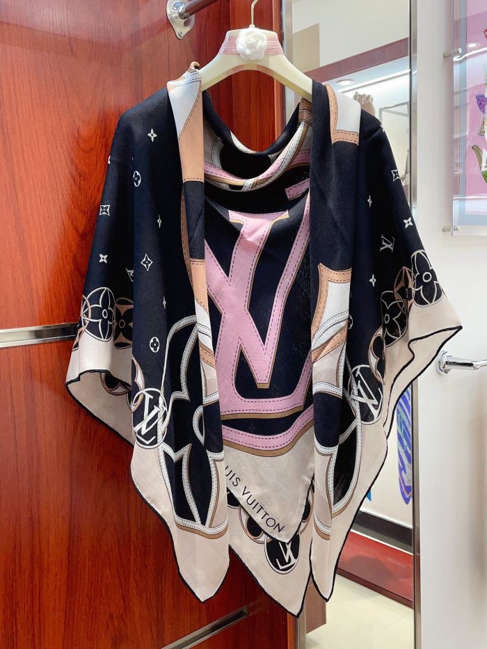 Streetwear Scarf LV 328839 size:140*140cm