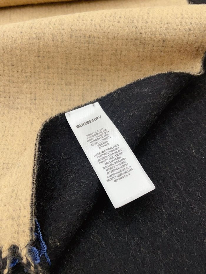 Streetwear Scarf Burberry 328827 size:180*35cm