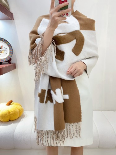 Streetwear Scarf CHANEL  328787 SIZE:70*200cm