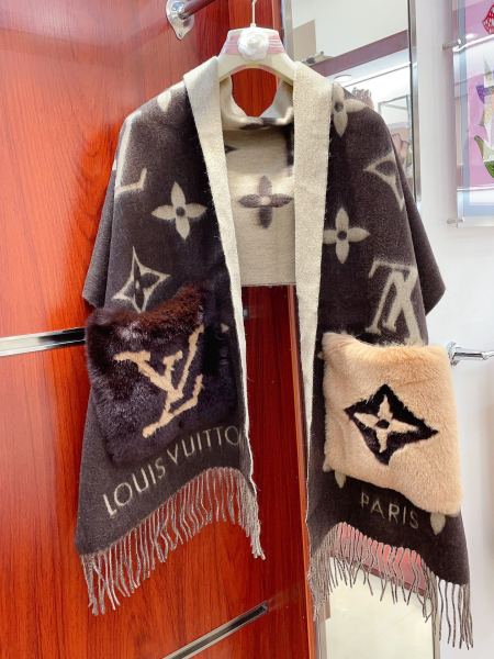 Streetwear Scarf LV 328793 SIZE:190 x 46cm