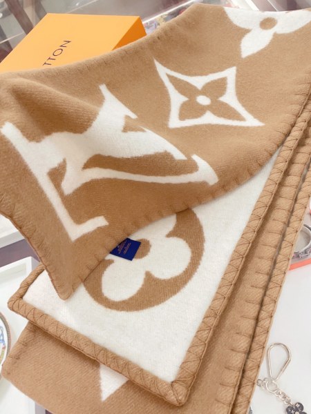 Streetwear Scarf LV 328765 SIZE:240*26cm