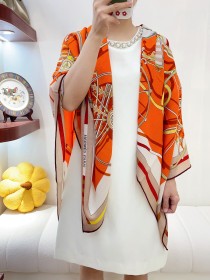 Streetwear Scarf Hermes  328800  SIZE:140cm*140cm