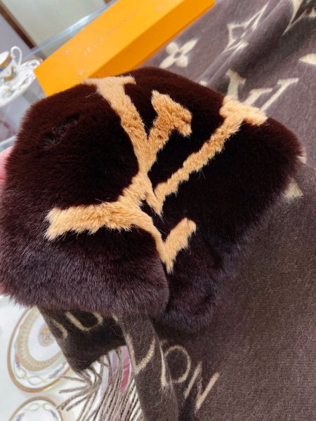 Streetwear Scarf LV 328793 SIZE:190 x 46cm