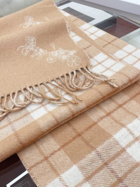 Streetwear Scarf COACH 328785 SIZE:190×30cm
