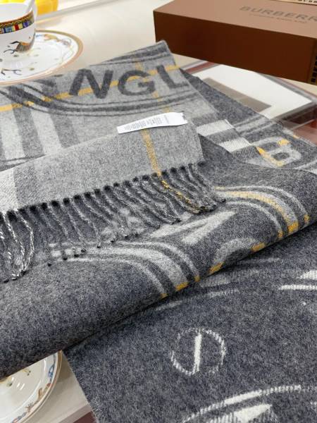 Streetwear Scarf Burberry 328790 SIZE:30*180cm