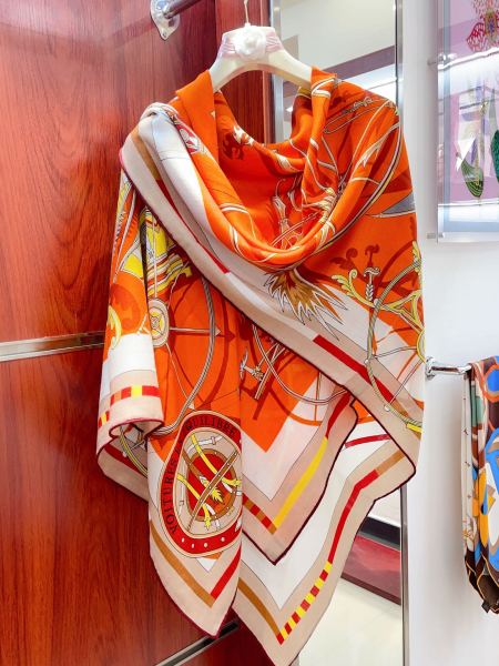 Streetwear Scarf Hermes  328800  SIZE:140cm*140cm