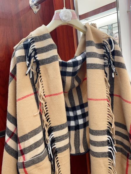 Streetwear Scarf BURBERRY  328784 SIZE:220*70cm