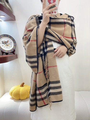 Streetwear Scarf BURBERRY  328784 SIZE:220*70cm
