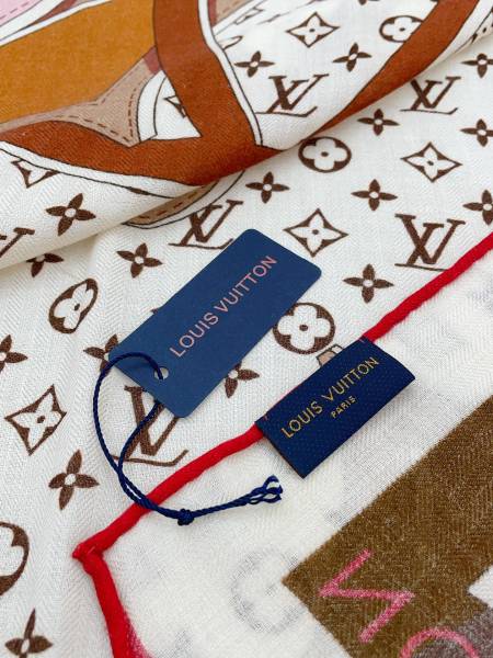 Streetwear Scarf LV 328778 SIZE:135*135cm
