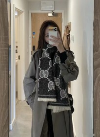 Streetwear Scarf GUCCI 328735 SIZE:45*195cm