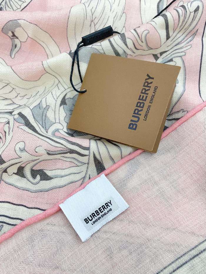 Streetwear Scarf BURBERRY  328740 SIZE:140cm*140cm