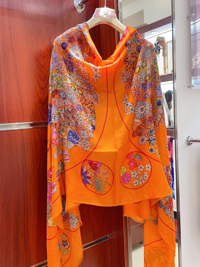 Streetwear Scarf Hermes  328745 SIZE:200*100cm